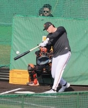 【巨人】新助っ人・ダルベックがパワー見せつけるも「出力はまだまだ出る」