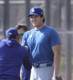「大谷翔平が打撃練習で上機嫌も　キャンプイン前日も自主トレでＷＢＣ＆二刀流完全復活へ順調」の画像1