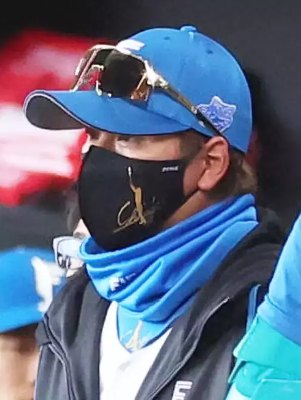 【日本ハム】ソフトバンクに開幕５連敗の新庄剛志監督　６連敗と勘違いし「３連戦じゃなくてよかったあ（笑）」