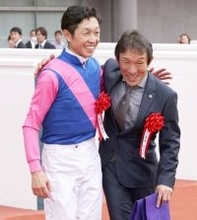 「ウヒョ〜」「激アツ」「金がなくても…」超豪華メンバーがそろう宝塚記念にネット早くも狂喜乱舞！　クロワデュノールも参戦