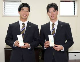 【阪神】２３年ドラフト３位の山田脩也、２０歳記念品贈呈式に出席「引き締まる日になった」