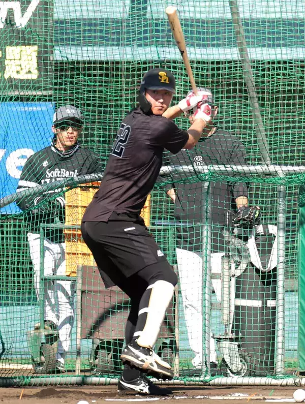 ソフトバンク・秋広優人の進化の秘密はあるスラッガーからの助言…本紙の森口登生記者が見た