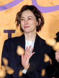 「「米倉涼子さんが８か月ぶりに元気な姿をファンの前に見せました」…完成披露試写会に出席…「ＴＨＥ　ＴＩＭＥ，」安住紳一郎アナが伝える」の画像1