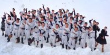 元日本ハム・芝草宇宙監督が作り上げた“行進”「当たり前のことを当たり前に」帝京長岡、初のセンバツへ