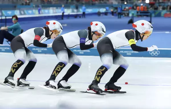 【五輪】パシュート最後尾・佐藤が野明をカバー　日本の積み重ねがメダルにつながった…加藤条治の目