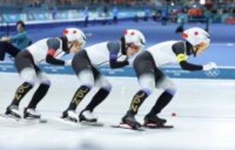 【五輪】パシュート最後尾・佐藤が野明をカバー　日本の積み重ねがメダルにつながった…加藤条治の目