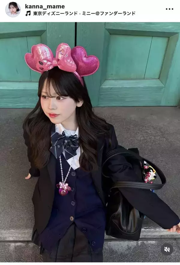 カジサックの美人娘、制服ディズニー！「超可愛いいい！」「ビジュが過去一な気が」モデル・梶原叶渚