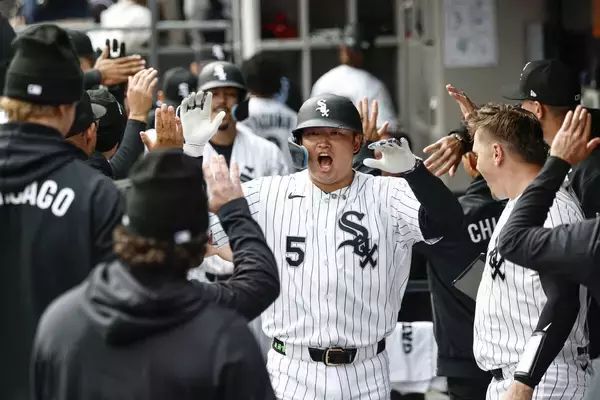 ホワイトソックスが今季初連勝　村上宗隆の逆転弾を指揮官絶賛「一振りで試合の流れを変える力がある」　昨季リーグ王者相手にスイープなるか