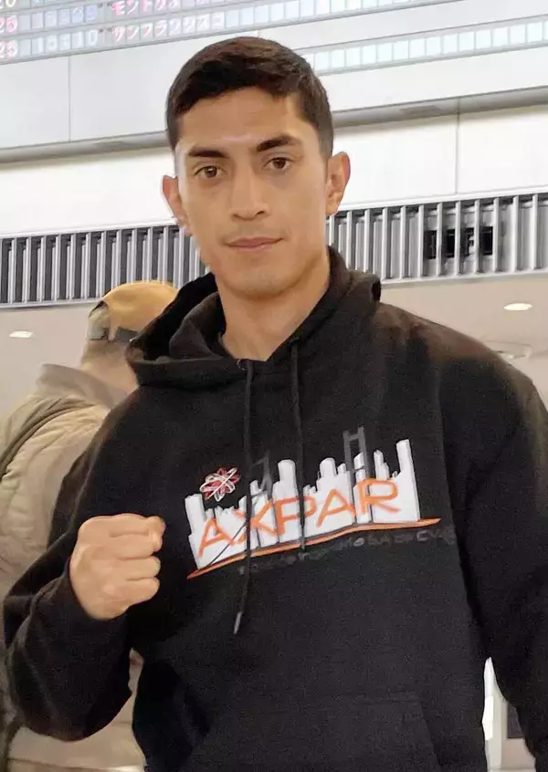 【ボクシング】前世界王者アンヘル・アヤラが来日 打倒・高見亨介に「カメレオンのバリエーションで勝つ」