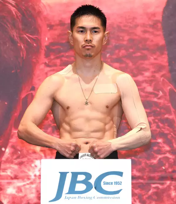 井岡一翔が初心に返り短髪黒髪で日本人初の５階級制覇へ「気が引き締まる」初の世界タイトル獲得時と同じスタイル…井上拓真と「５・２東京ドーム決戦」
