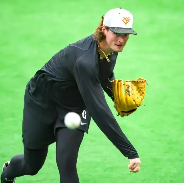 【巨人】ウィットリーは高校時代３試合連続ノーノー経験アリ　３日中日戦で“竜狩り”へ…前回はあとアウト４つまで無安打投球