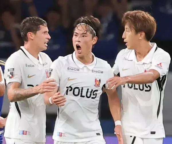 浦和が２４年ぶり開幕３連敗　３試合で計１１失点　曺貴裁新監督の就任後いまだ未勝利