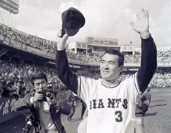 長嶋茂雄さんを撮り続けたカメラマンが撮りたくても撮れなかった場面…「ありがとうミスター」再録