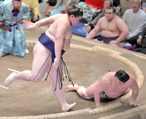 豊昇龍、大の里、安青錦は１敗を守る　勝ちっ放しは平幕の阿炎ただ一人