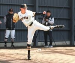 巨人ドラ１は鋼メンタル「緊張感はそんなになかった」竹丸和幸がキャンプ初日大トリで４０球　杉内コーチ「いい真っすぐ」