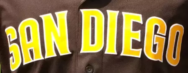 パドレス２８安打で２７点の爆勝…２回に１２点ビッグイニング、打者１７人で２８分以上攻撃しっぱなし