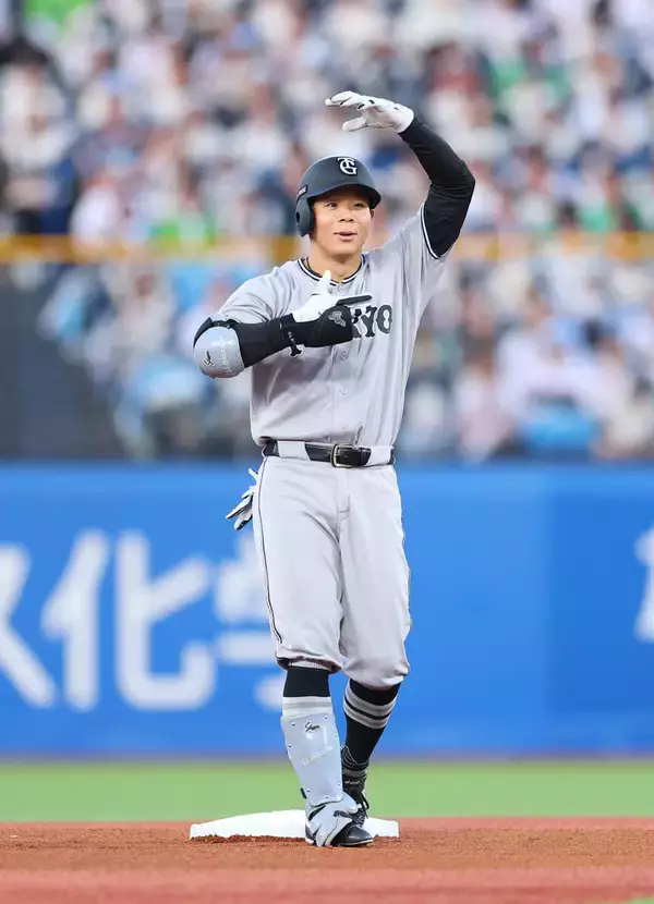 【巨人】佐々木俊輔が左中間への二塁打で３試合連続安打！阿部監督の熱血指導で即効果