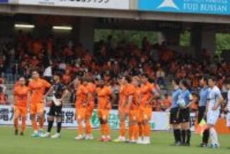 Ｊ１清水が３連敗　吉田監督「最初の退場が響いた」前半９分ＤＦ住吉ジェラニレショーン痛恨の一発退場　ホームで長崎に敗れる