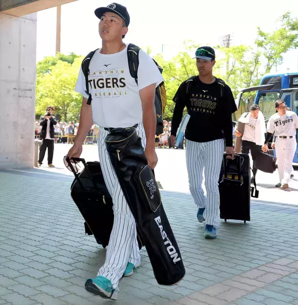 【阪神】１軍合流のドラフト１位・立石正広がフリー打撃で左翼席中段に豪快アーチ…「６番・左翼」で先発有力