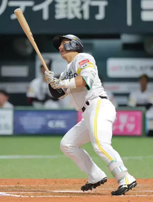 【ソフトバンク】野村勇、栗原陵矢に負けじと２打席連発！４回にソロ放ち６点リードに「１打席目と同様、思い切ってスイングができた結果」