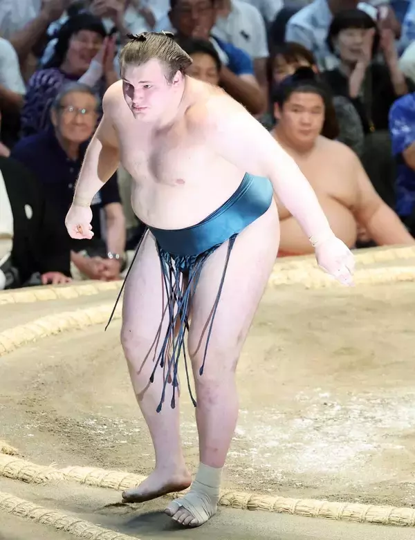 【こんな人】大関復帰を決めた安青錦は看板力士にふさわしい誠実さ「相撲内容の話をしましょう」