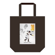 【巨人】浦田俊輔の「今季３０盗塁」記念グッズ発売　トートバッグ、フェイスタオルなど