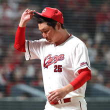 【広島】勝ち越しならず…５回に新井監督が執念のリクエスト連発も失敗　西川篤夢は本塁タッチアウト→２死満塁から菊池涼介も遊ゴロ　９回までのリクエスト権使い切る