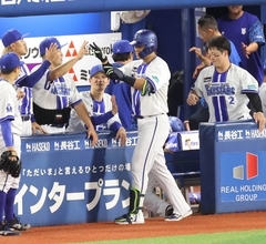 【ＤｅＮＡ】蝦名達夫がプロ野球令和１００００号「節目の記録に名前…嬉しく思います」下手投げの平内から死球と“大当たり”な夜