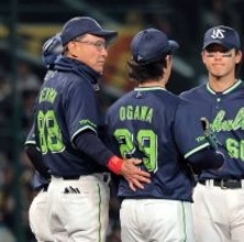 【ヤクルト】阪神・才木から３得点も１６三振で完敗　今季甲子園初戦