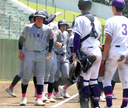 【高校野球】昨夏の覇者・叡明が初戦敗退　相手は「姉妹校」浦和麗明　鈴木彩生主将「自分がまとめられらなかった」…埼玉大会
