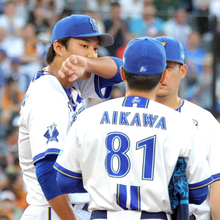 【ＤｅＮＡ】相川監督、藤浪乱調で５０歳誕生日に初回から大忙し　先頭から３連続四球でマウンドへ→ベンチでの声かけも