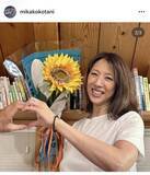 「「可愛いサプライズ」小谷実可子さん、女優デビューで話題！美人娘との親子ショットが「そっくりでビックリ」と反響」の画像1