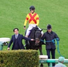 【ホープフルＳ】ジャスティンビスタが初黒星８着　「気難しさが解消してくれたら」北村友一騎手が課題指摘