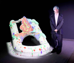 伊野尾慧　ガウディ展に一緒に行きたいメンバーは？「一番はしゃいでくれそう」…青髪にイメチェン