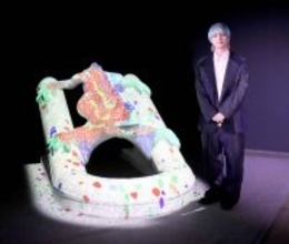 伊野尾慧　ガウディ展に一緒に行きたいメンバーは？「一番はしゃいでくれそう」…青髪にイメチェン