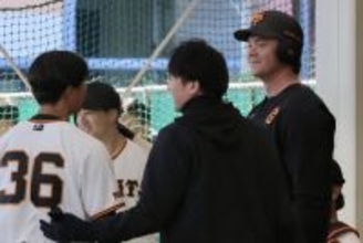 【巨人】ダルベック　新人から死球も神対応「ＯＫ、ＯＫ」右の大砲がナイスガイぶり発揮