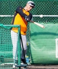 【巨人】吉川尚輝　今キャンプ初の屋外ロングティーでサク越えも７本「本当、天気良かったんで…」