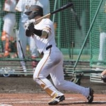 【巨人】石塚裕惺がまたヒット！　キャンプで実戦形式で５打数４安打