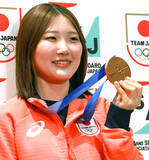 「【五輪】スノボＨＰ銅の小野光希が帰国　地元は埼玉・吉川市「メダルを手に取って見てほしい」」の画像1