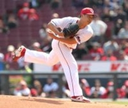 【広島】森翔平が５回０封 　２年連続開幕ローテ入りへ好投　３回３失点４四球の前回から修正