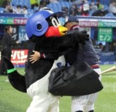 【ヤクルト】復活のつば九郎効果で、３年ぶりの開幕４連勝