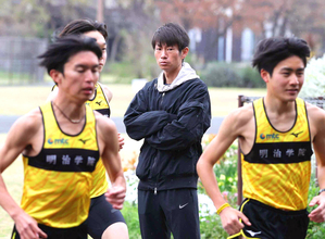 【箱根への道】明学大の初箱根路へ　新指揮官・中村匠吾氏のモットーは恩師・大八木弘明氏の「現場第一主義」「朝練習とか、たまに交じっても良いかな」