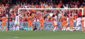 Ｊ１清水が名古屋に０－２完敗　吉田孝行監督「全然ダメな試合だった。このような試合はしてはいけない」６位後退