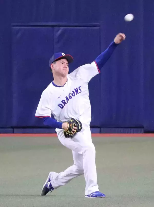【中日】金丸夢斗が１９日の阪神戦に先発へ　母校・関大のリーグ優勝に「明日ノーヒットノーランあるよ（笑）」