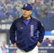 【中日】今季１２度目サヨナラ負けで最下位転落　借金は今季最悪２１に井上監督「ピッチャー全員つぎ込んででもと思っていた」