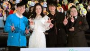 こっちのけんと　本職顔負けの美声で司会挑戦　声優デビュー作「ズートピア２」で上戸彩に支えられ堂々こなす