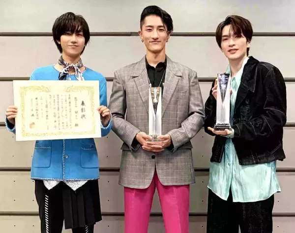 Ｓｎｏｗ　Ｍａｎ「オリコン年間ランキング」２年連続１位、「アーティスト別セールス部門トータル」売上で令和デビュー初２００億円超え