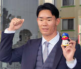 「【ヤクルト】ドラフト２位ルーキー松川怜央の手のひらに乗っていた祖母の愛」の画像1