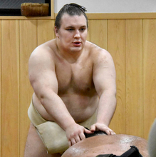 綱取りの大関・安青錦、巡業のない２月は精力的にジム通い「全てをもう一回り強くしていきたい。今のままでは足りない」