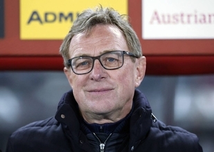 「監督は総合責任者」ラングニックの教えとフライブルクに学ぶ、10年先を見据えたクラブビルディング